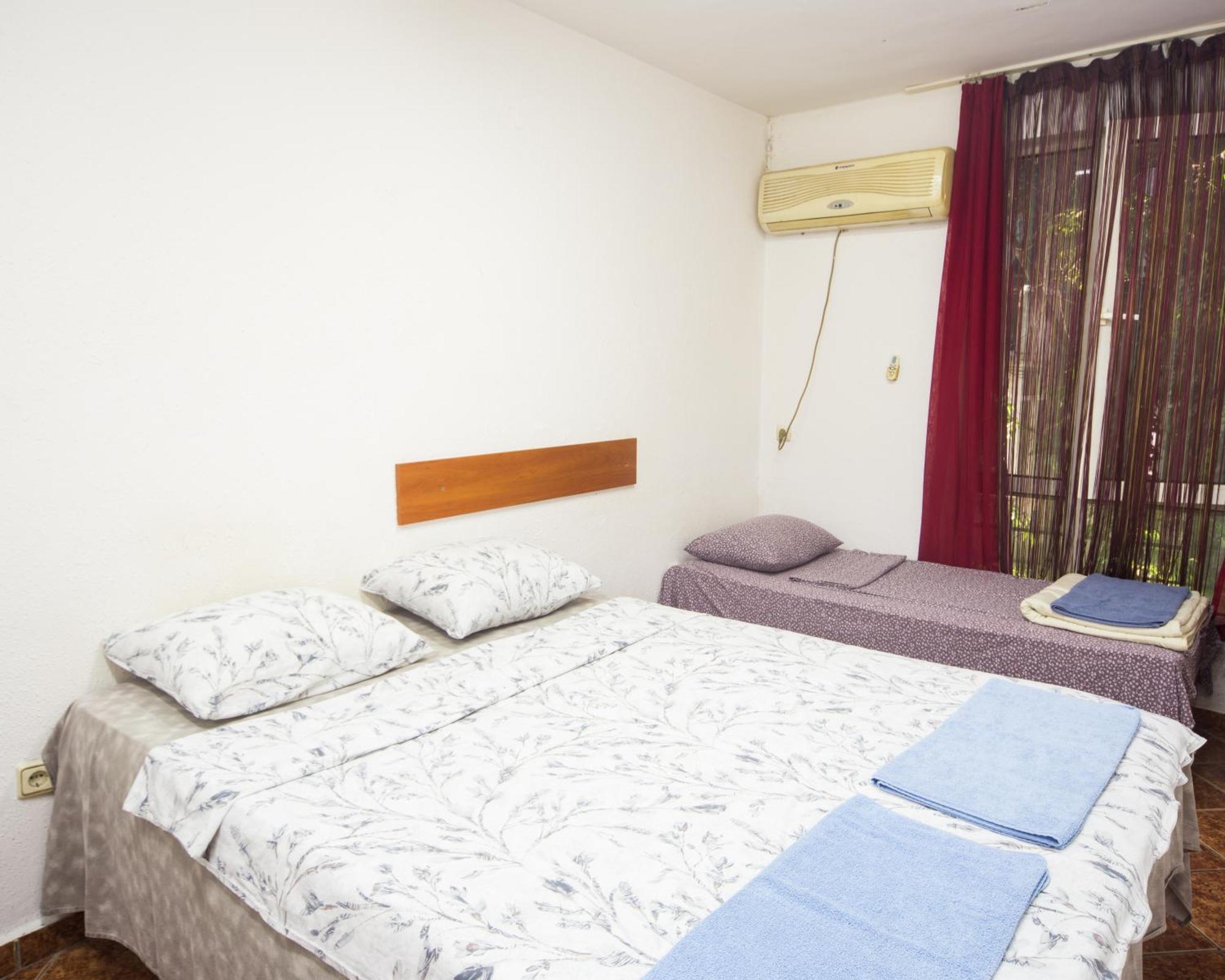 Apartmán Center - Basic Flat - 10 Min To The Beach Burgas City Exteriér fotografie